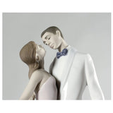 Statueta cuplu Happy Anniversary by Jose Puche - LLADRO Statueta cuplu Happy Anniversary by Jose Puche - LLADRO