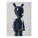 Sculptura din portelan, 30 cm, The Dark Blue Guest by Jaime Hayon - LLADRO Sculptura din portelan, 30 cm, The Dark Blue Guest by Jaime Hayon - LLADRO