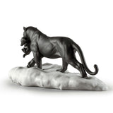 Sculptura din portelan, Pantera neagra cu pui by Ernest Massuet - LLADRO Sculptura din portelan, Pantera neagra cu pui by Ernest Massuet - LLADRO