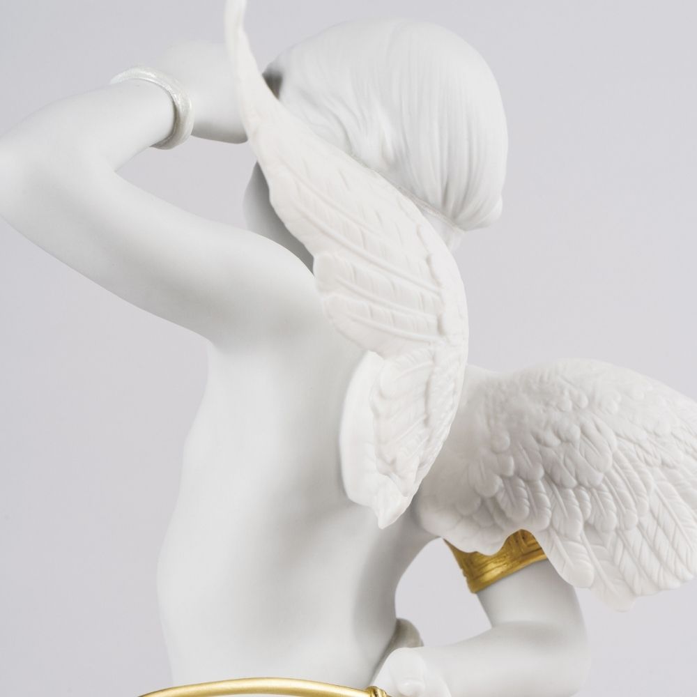 Sculptura Cupid by Ernest Massuet - LLADRO Sculptura Cupid by Ernest Massuet - LLADRO