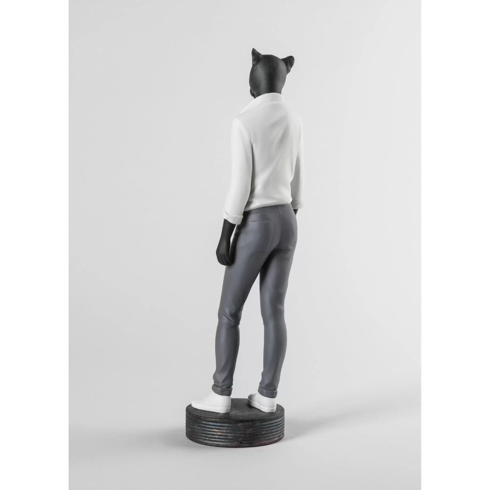 Sculptura din portelan Panther Woman by Marco Antonio Nogueron - LLADRO Sculptura din portelan Panther Woman by Marco Antonio Nogueron - LLADRO