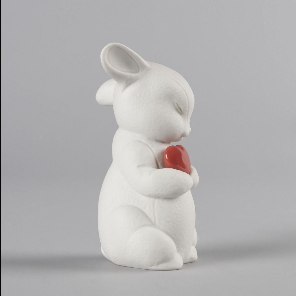 Figurina din portelan, Iepure Puffy by Virginia Gonzalez - LLADRO Figurina din portelan, Iepure Puffy by Virginia Gonzalez - LLADRO