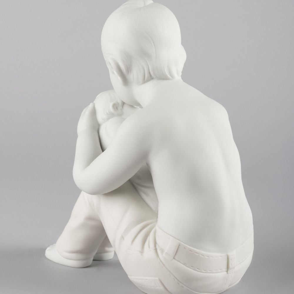 Sculptura din portelan, Welcome home Children by Virginia Gonzalez - LLADRO Sculptura din portelan, Welcome home Children by Virginia Gonzalez - LLADRO