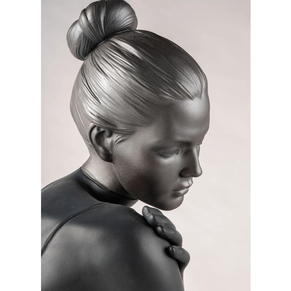 Statueta Reflections of Nature - Her by Ernest Massuet - LLADRO Statueta Reflections of Nature - Her by Ernest Massuet - LLADRO