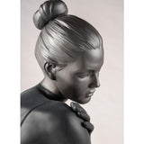 Statueta Reflections of Nature - Her by Ernest Massuet - LLADRO Statueta Reflections of Nature - Her by Ernest Massuet - LLADRO