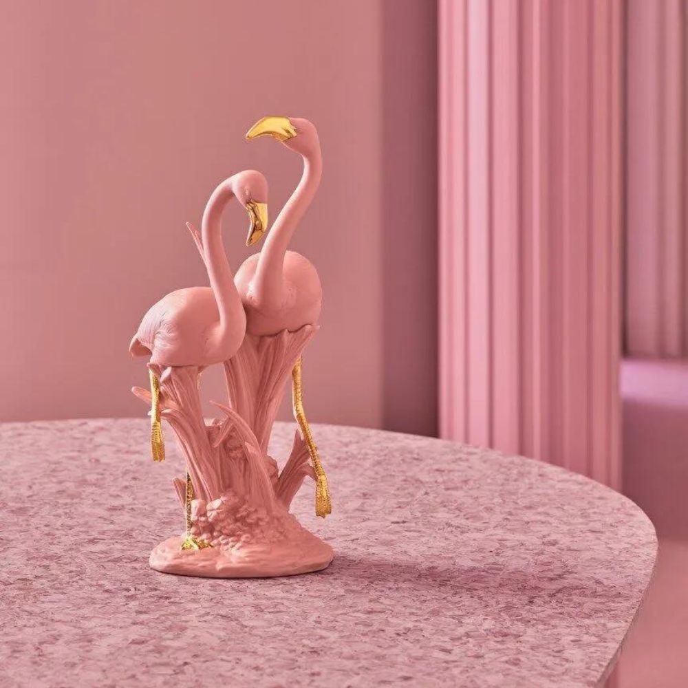 Sculptura din portelan, Pink Flamingos by Marco Antonio Nogueron - LLADRO Sculptura din portelan, Pink Flamingos by Marco Antonio Nogueron - LLADRO