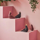 Sculptura din portelan, Black Starling I by Dept. Diseno y Decoracion - LLADRO Sculptura din portelan, Black Starling I by Dept. Diseno y Decoracion - LLADRO