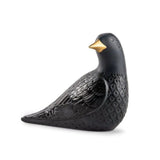 Sculptura din portelan, Black Starling II by Dept. Diseno y Decoracion - LLADRO Sculptura din portelan, Black Starling II by Dept. Diseno y Decoracion - LLADRO