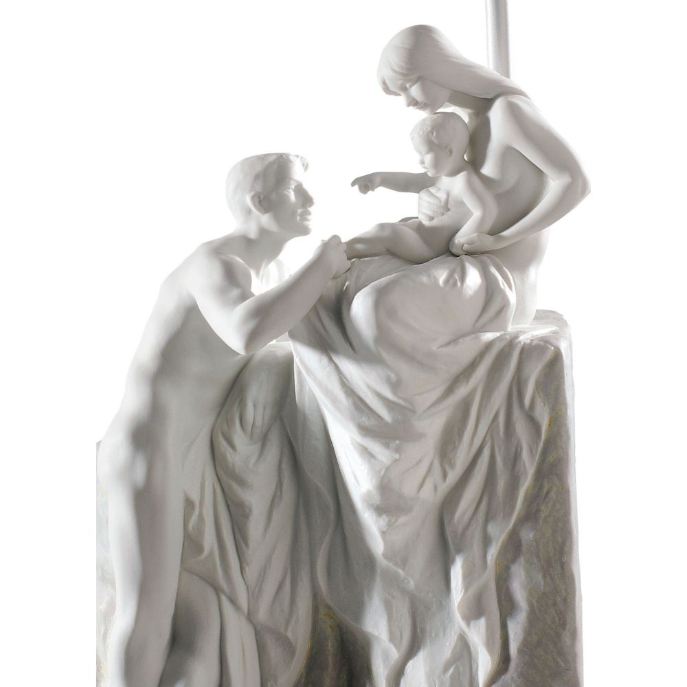 Veioza din portelan Family by Jose Luis Santes - LLADRO Veioza din portelan Family by Jose Luis Santes - LLADRO