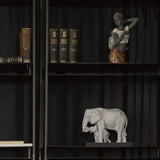 Sculptura alba din portelan, Leading the way by Ernest Massuet - LLADRO Sculptura alba din portelan, Leading the way by Ernest Massuet - LLADRO