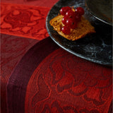 Fata de masa 175 x 250 cm, rosu, Ottoman Burgundy - JACQUARD FRANCAIS Fata de masa 175 x 250 cm, rosu, Ottoman Burgundy - JACQUARD FRANCAIS