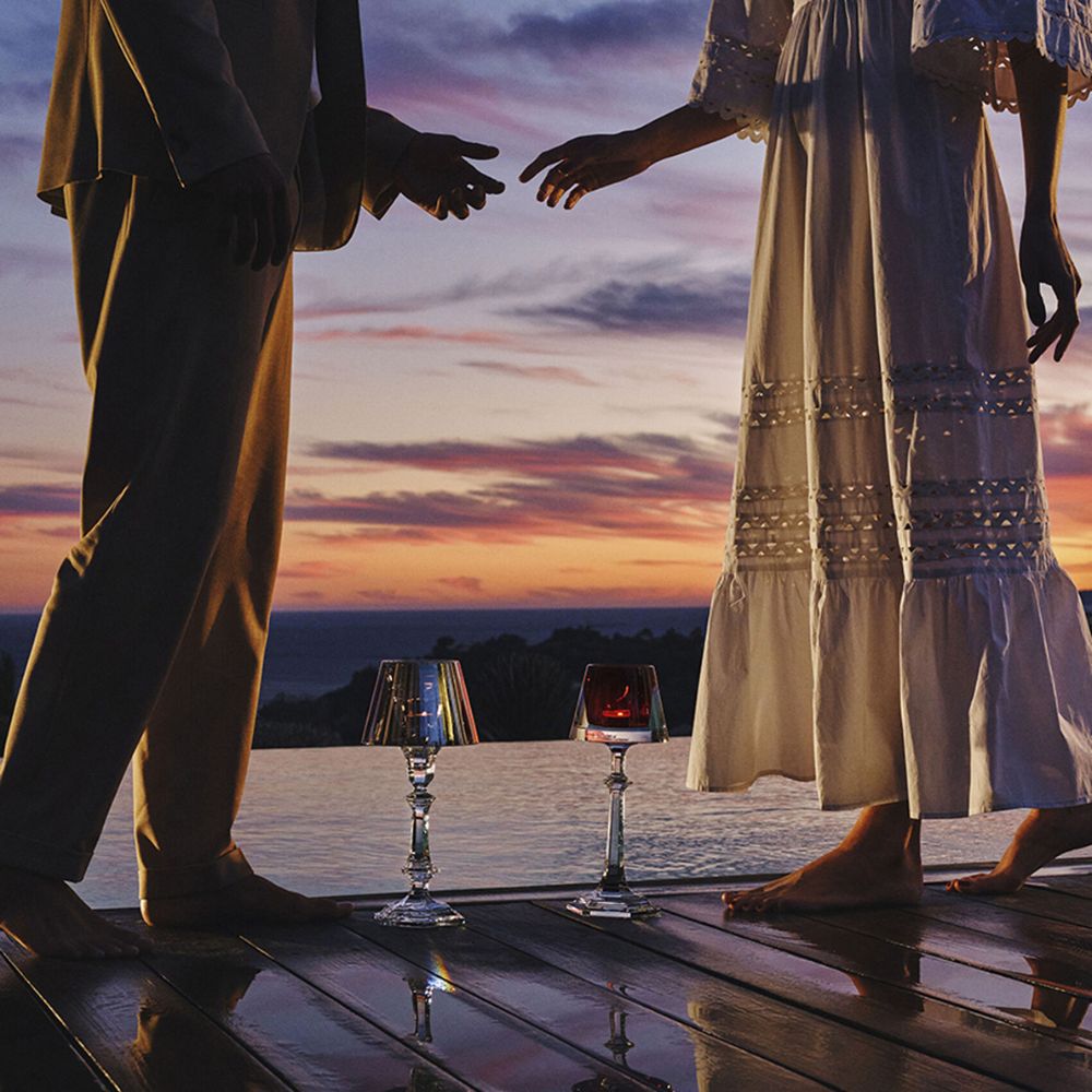 Sfesnic My Fire, rosu, Harcourt by Philippe Starck - BACCARAT Sfesnic My Fire, rosu, Harcourt by Philippe Starck - BACCARAT