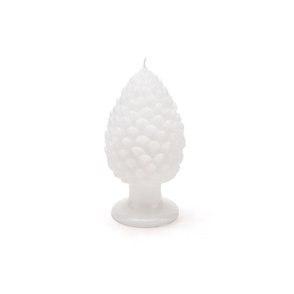 Lumanare decorativa alba con de brad, 15 cm - SIMONA'S Specials Lumanare decorativa alba con de brad, 15 cm - SIMONA'S Specials