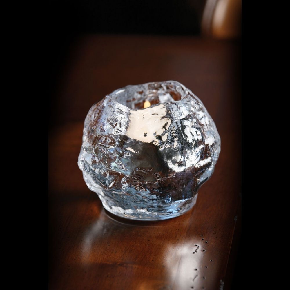 Sfesnic din sticla, 7 cm, Snowball by Ann Wolff - KOSTA BODA Sfesnic din sticla, 7 cm, Snowball by Ann Wolff - KOSTA BODA