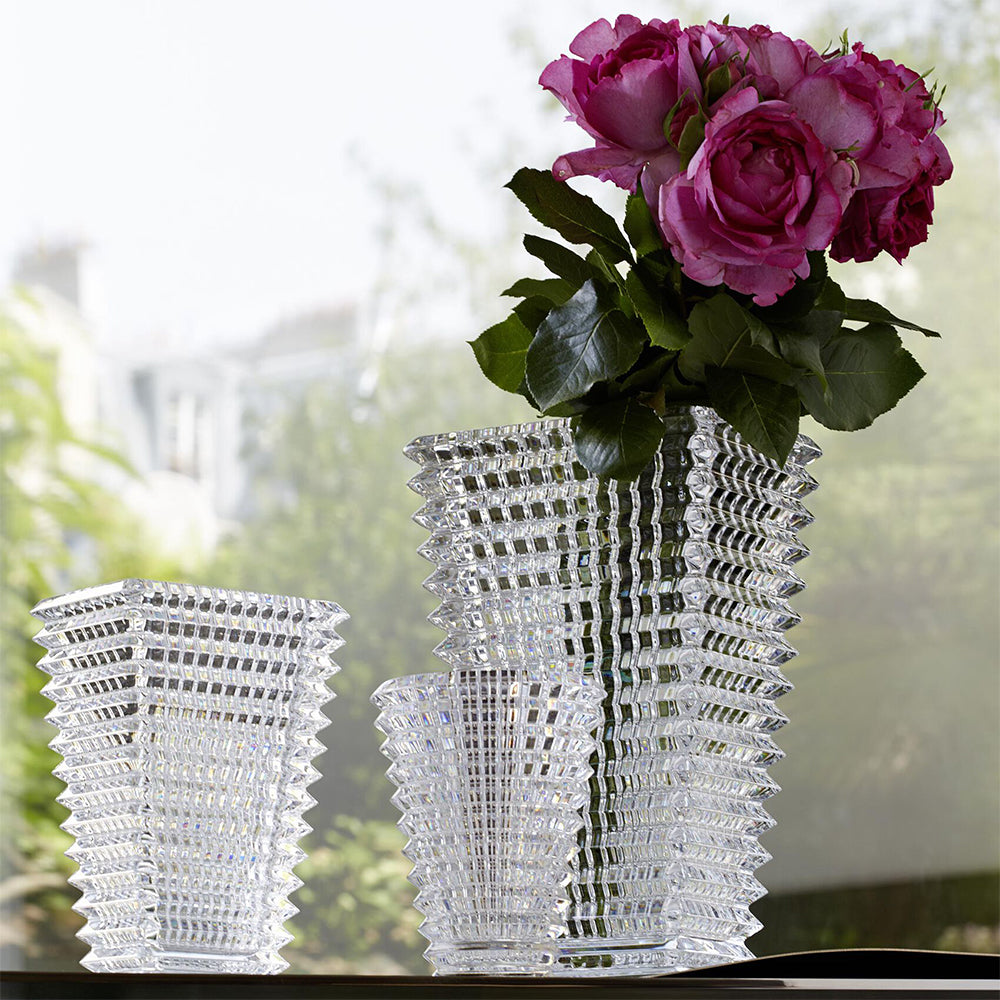 Vaza dreptunghiulara din cristal, 30 cm, Eye - BACCARAT Vaza dreptunghiulara din cristal, 30 cm, Eye - BACCARAT