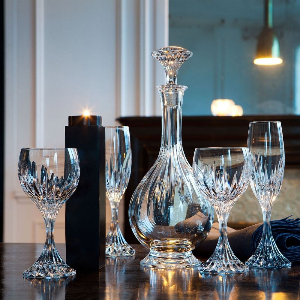 Decantor din cristal, 900 ml, Massena - BACCARAT Decantor din cristal, 900 ml, Massena - BACCARAT