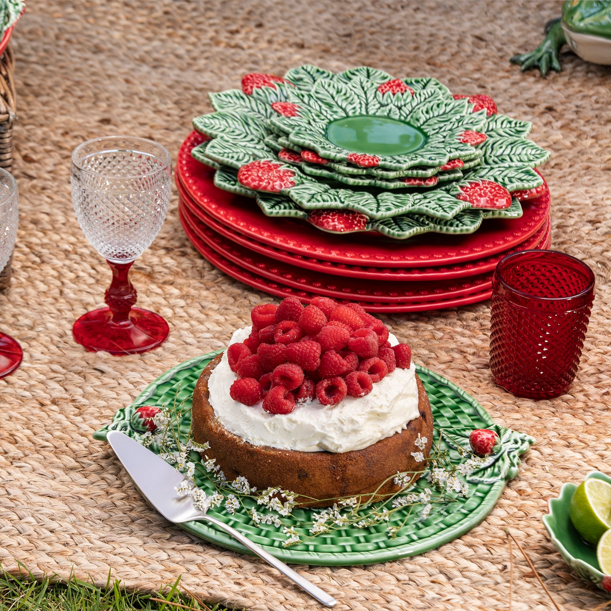Carafa ceramica, Strawberries - BORDALLO PINHEIRO Carafa ceramica, Strawberries - BORDALLO PINHEIRO
