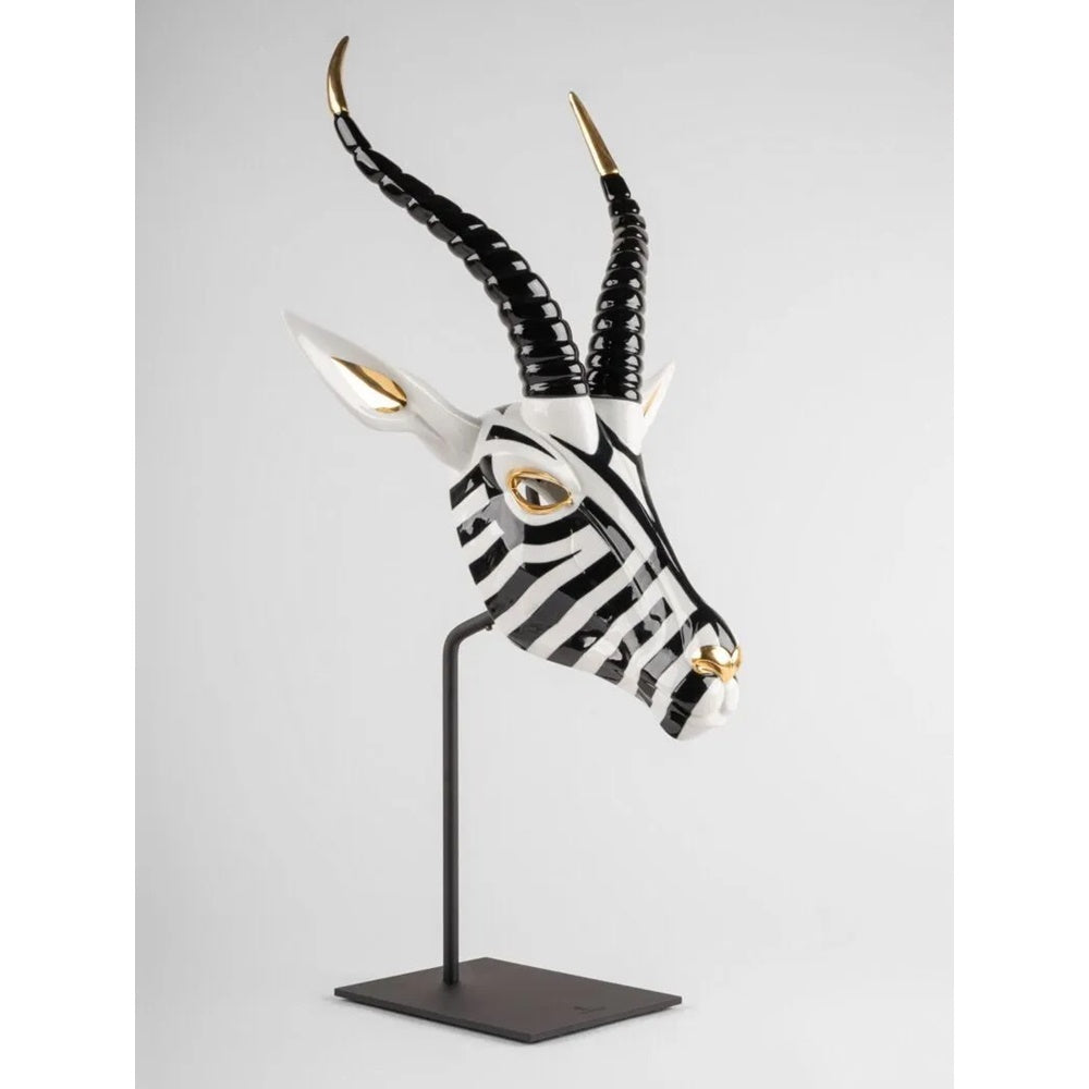 Sculptura Antelope Mask by Jose Luis Santes - LLADRO Sculptura Antelope Mask by Jose Luis Santes - LLADRO