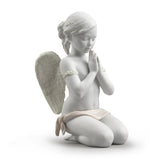 Sculptura din portelan, Heavenly Prayer Angel by Ernest Massuet - LLADRO Sculptura din portelan, Heavenly Prayer Angel by Ernest Massuet - LLADRO