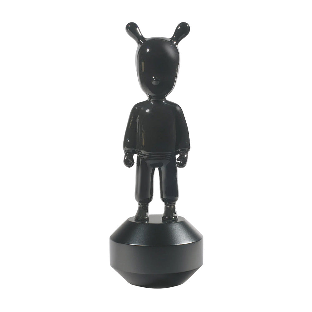 Sculptura din portelan, 52 cm, The Black Guest by Jaime Hayon - LLADRO Sculptura din portelan, 52 cm, The Black Guest by Jaime Hayon - LLADRO