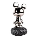 Sculptura din portelan Mickey Mouse Platinum by Eva Maria Cuerva - LLADRO Sculptura din portelan Mickey Mouse Platinum by Eva Maria Cuerva - LLADRO
