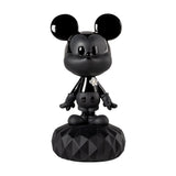 Sculptura din portelan Mickey Mouse Total Black by Eva Maria Cuerva - LLADRO Sculptura din portelan Mickey Mouse Total Black by Eva Maria Cuerva - LLADRO