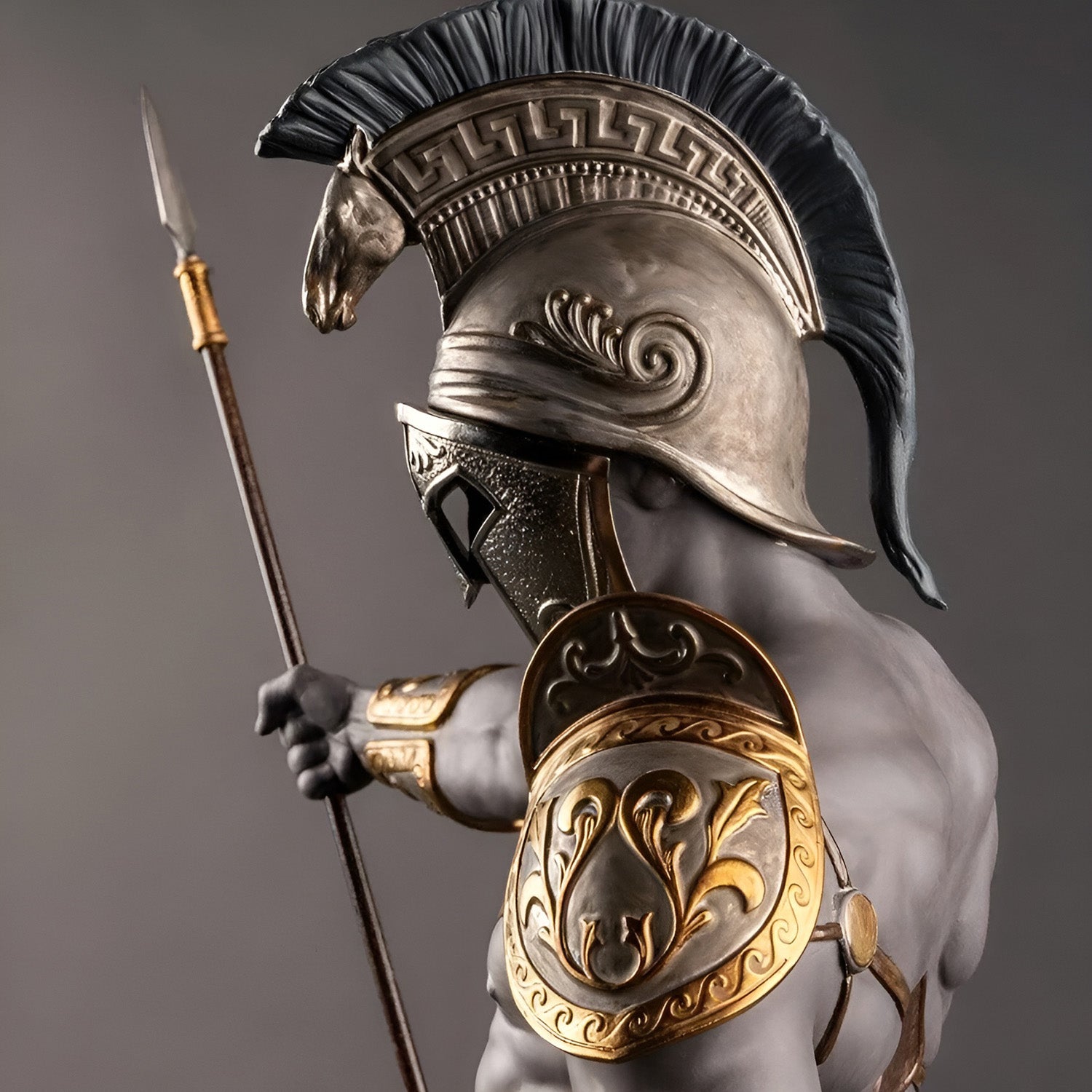 Sculptura din portelan, Spartan by Ernest Massuet - LLADRO Sculptura din portelan, Spartan by Ernest Massuet - LLADRO