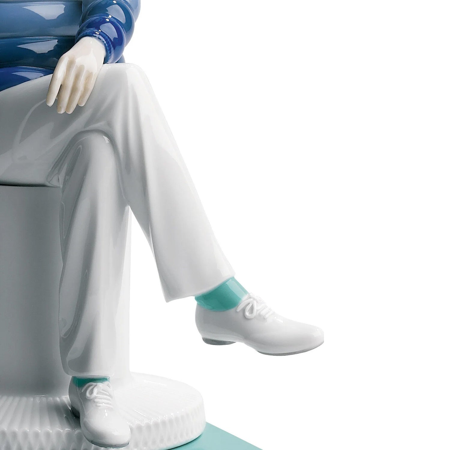 Sculptura din portelan The Lover I by Jaime Hayon - LLADRO Sculptura din portelan The Lover I by Jaime Hayon - LLADRO