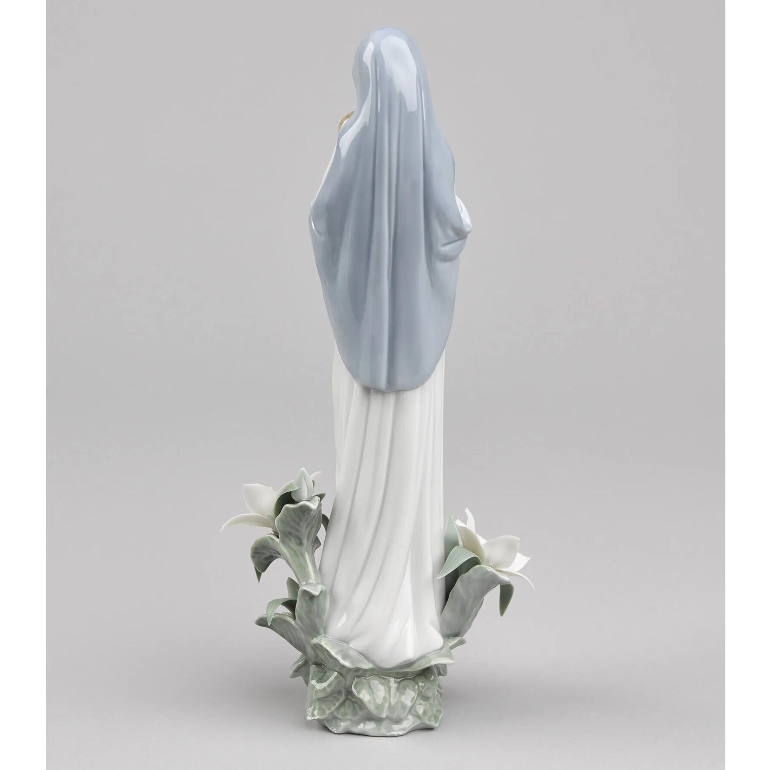 Sculptura Madonna of the Flowers by Jose Javier Malavia - LLADRO Sculptura Madonna of the Flowers by Jose Javier Malavia - LLADRO