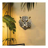 Sculptura Tiger Mask by Jose Luis Santes - LLADRO Sculptura Tiger Mask by Jose Luis Santes - LLADRO