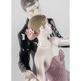 Sculptura din portelan, Anniversary Waltz by Jose Santaeulalia - LLADRO Sculptura din portelan, Anniversary Waltz by Jose Santaeulalia - LLADRO