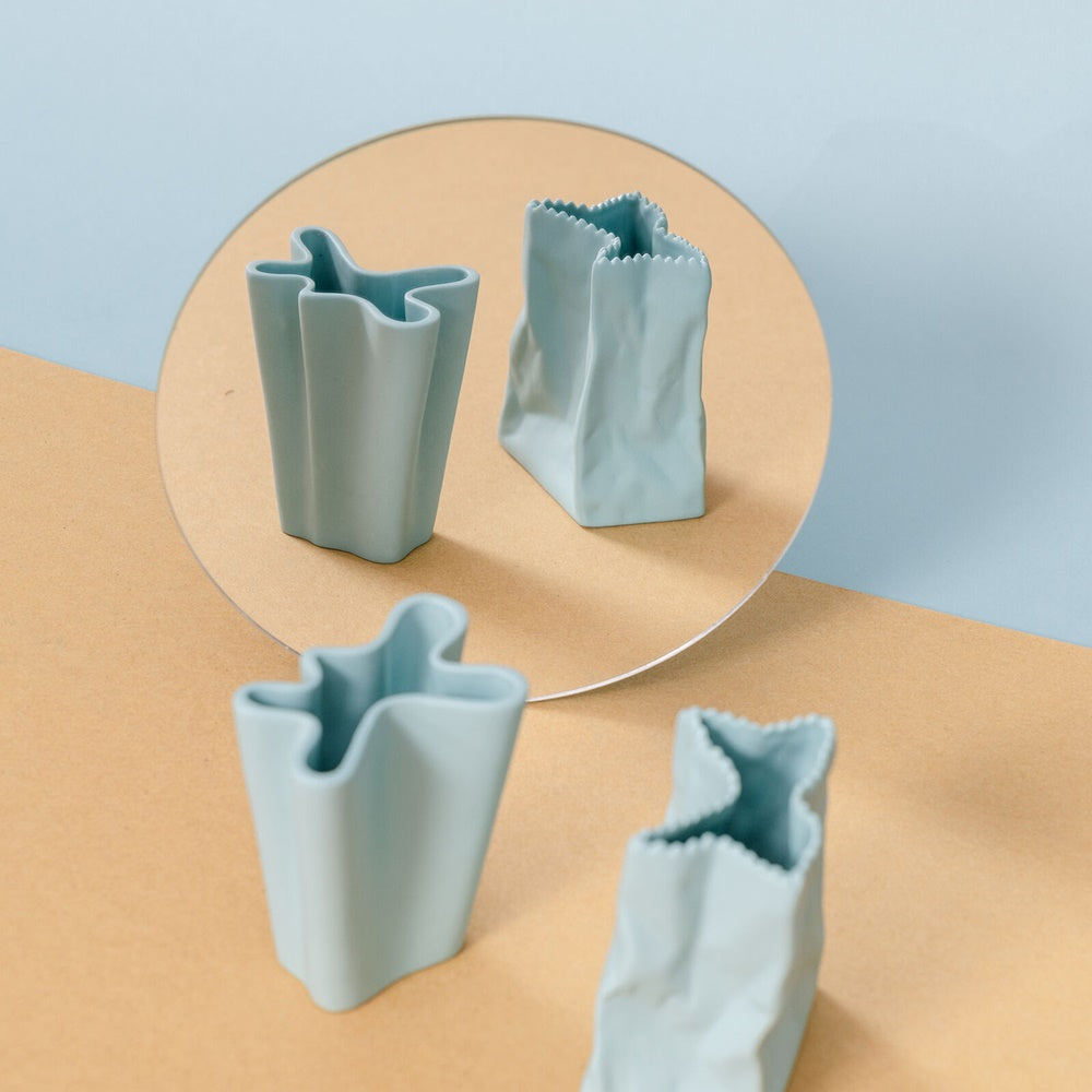 Vaza din portelan, 9 cm, Tutenvase Mint by Tapio Wirkkala - ROSENTHAL Vaza din portelan, 9 cm, Tutenvase Mint by Tapio Wirkkala - ROSENTHAL