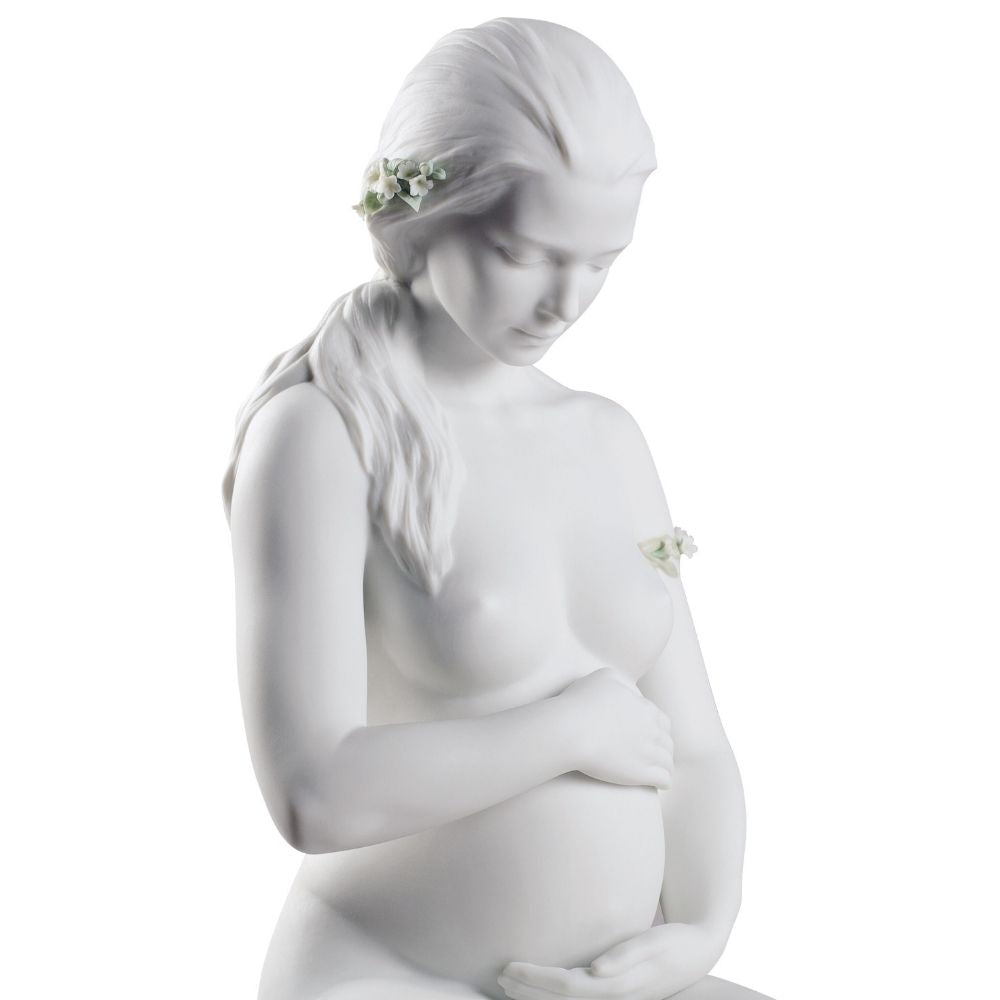 Statueta din portelan, A new life mother by Ernest Massuet - LLADRO