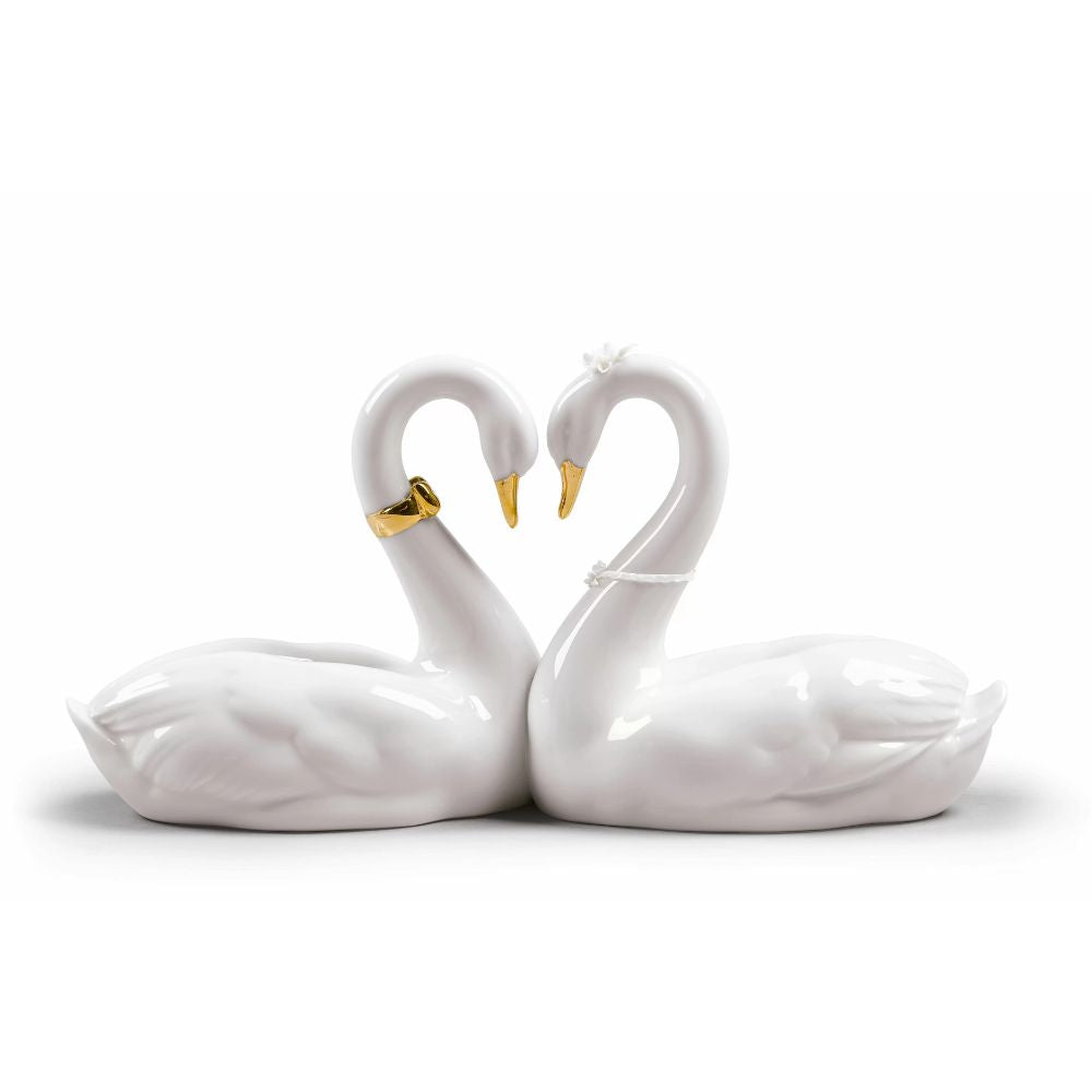 Sculptura din portelan, Endless Love Swans Golden by Jose Puche - LLADRO