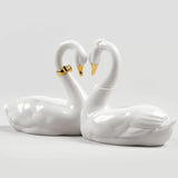 Sculptura din portelan, Endless Love Swans Golden by Jose Puche - LLADRO