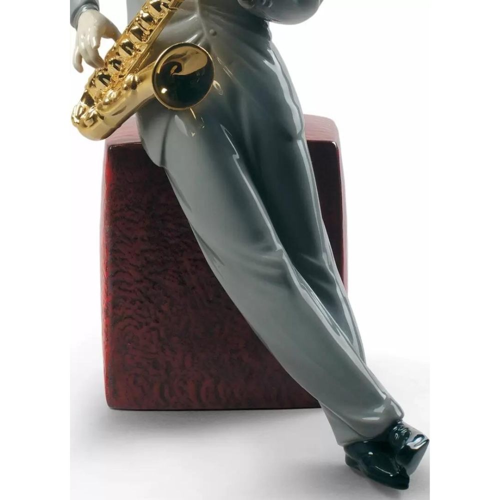 Sculptura din portelan, Jazz Saxophonist by Jose Luis Santes - LLADRO