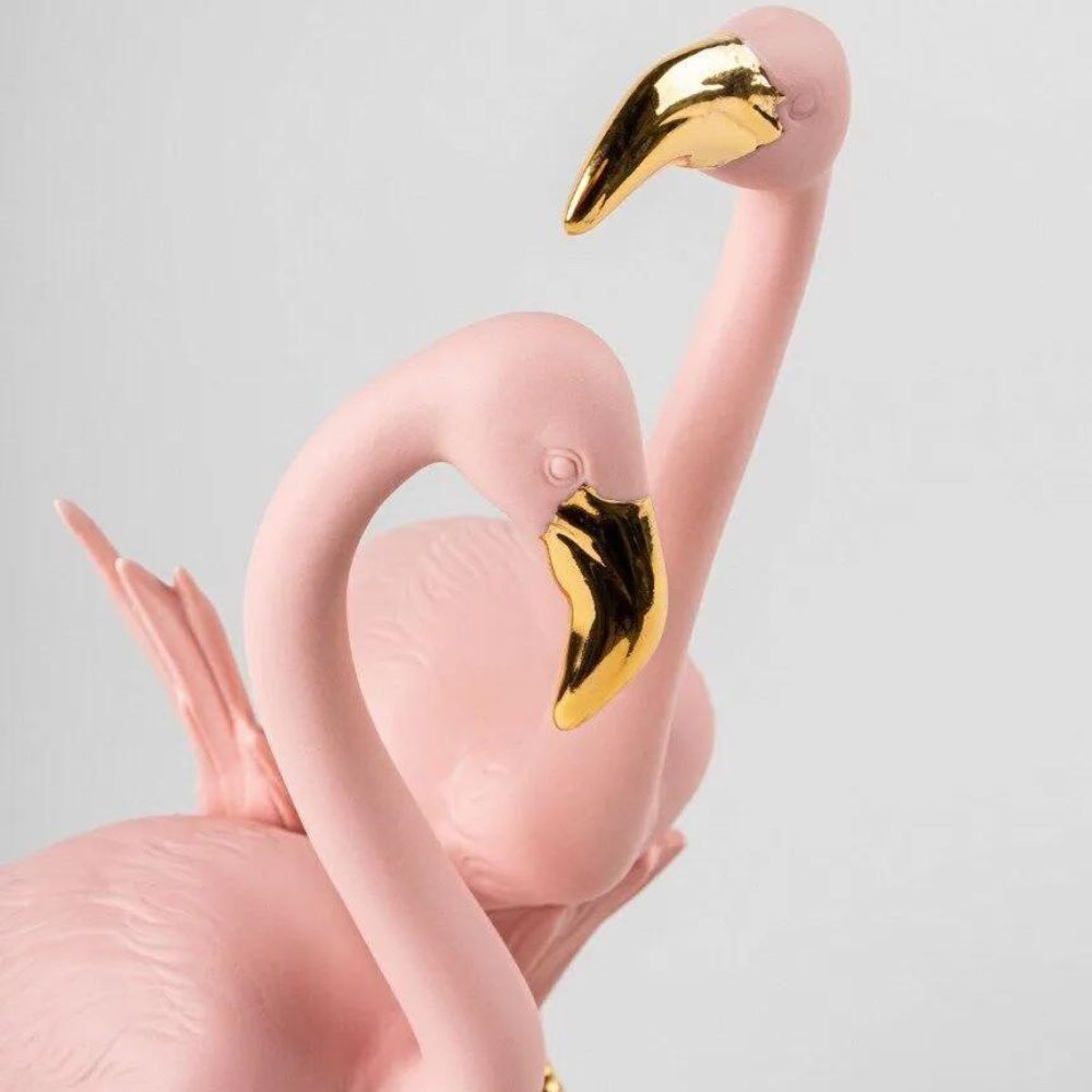 Sculptura din portelan, Pink Flamingos by Marco Antonio Nogueron - LLADRO