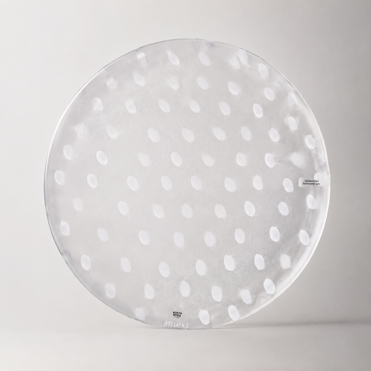 Farfurie decorativa din sticla, alb/auriu, Glimmer Spots - KOSTA BODA