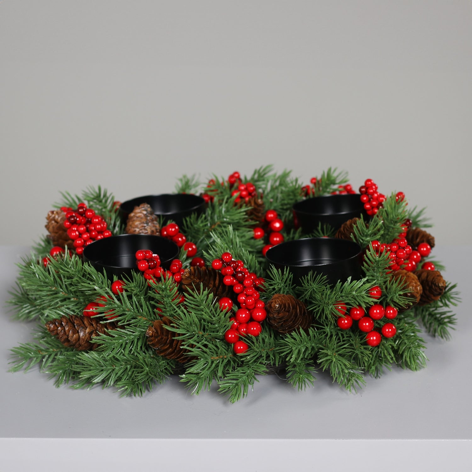 Aranjament Winter Nights pentru 4 lumanari, verde/rosu, 40 cm - SIMONA'S CHRISTMAS