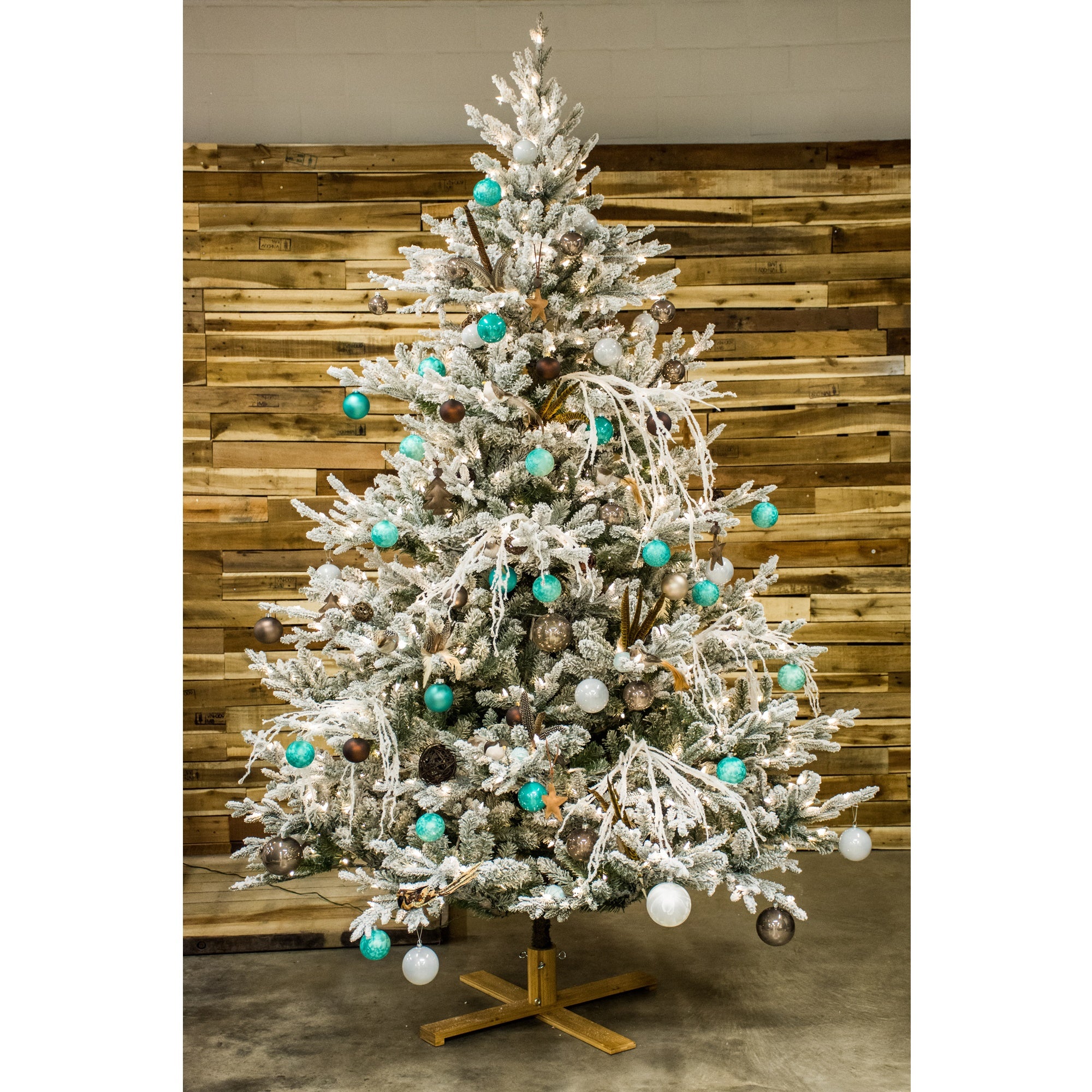 Brad artificial Flocked Kilarnock, verde, 243 cm  - SIMONA'S CHRISTMAS
