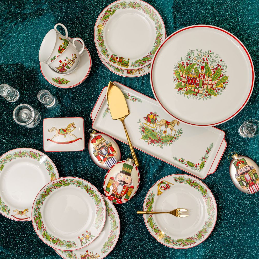 Set 6 cesti pentru espresso si farfurii, Christmas Magic - VISTA ALEGRE