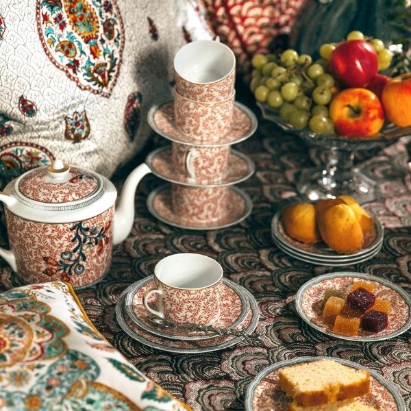 Set 2 cesti pentru ceai si farfurii, Braquenie - BERNARDAUD
