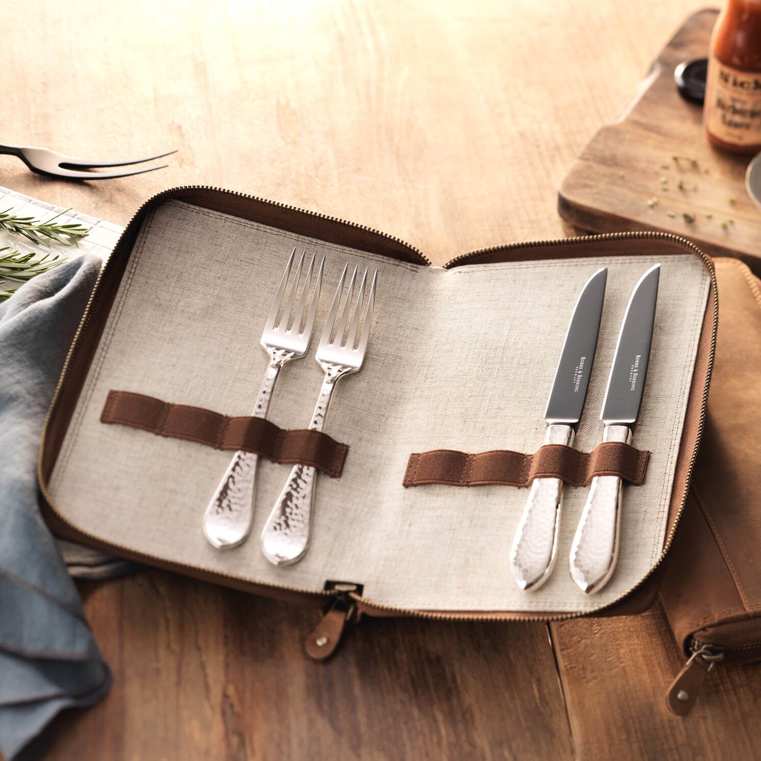 Set tacamuri placate cu argint Barbecue, 4 piese, Martele Frozen Black - ROBBE & BERKING