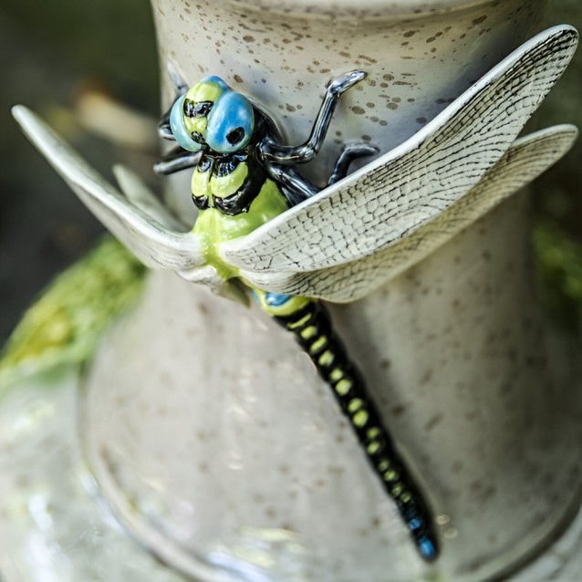 Vaza decorativa Dragonfly, The Meaning - BORDALLO PINHEIRO